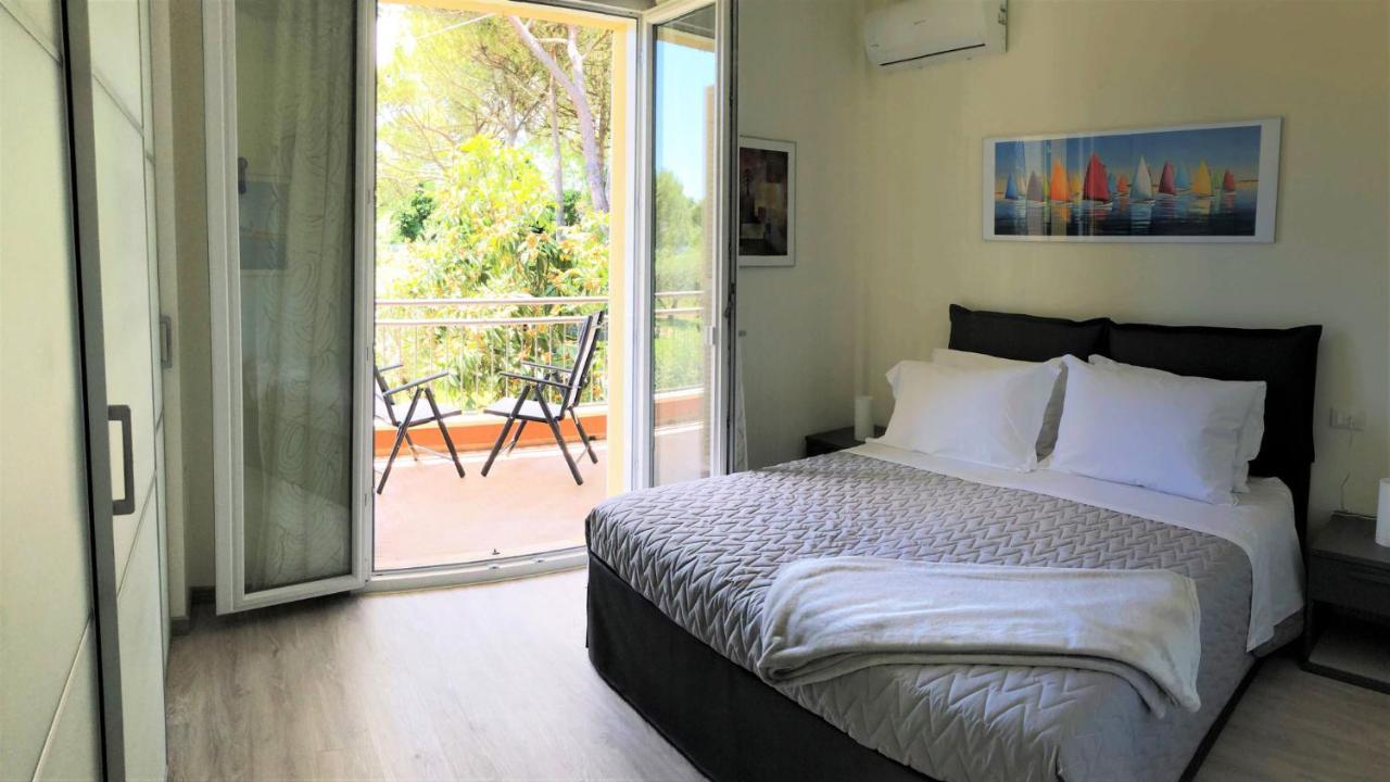 Residenza Verdemare Misano Adriatico Bagian luar foto