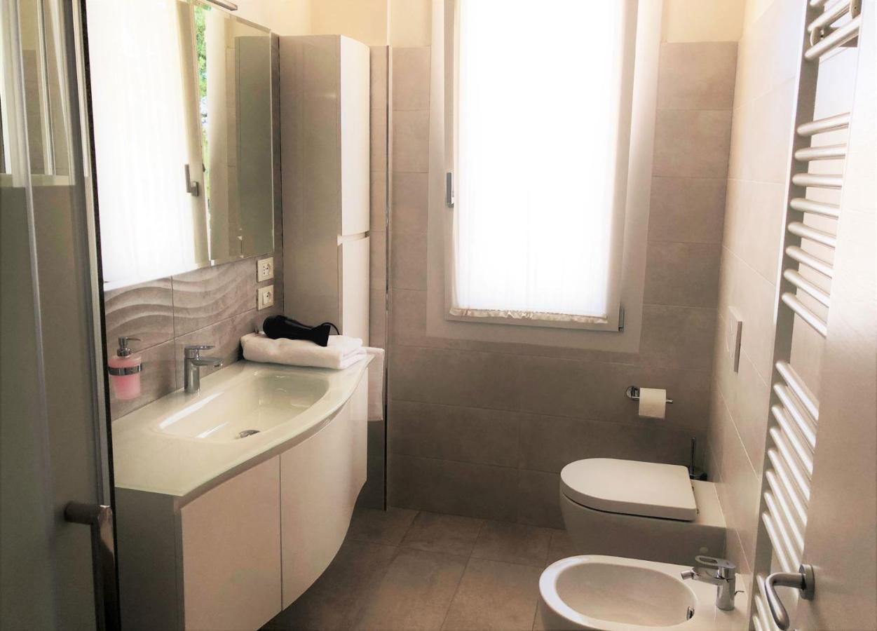 Residenza Verdemare Misano Adriatico Bagian luar foto